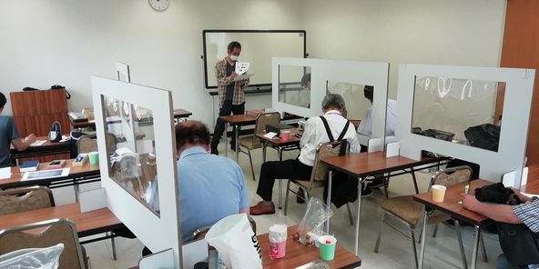兵庫県印章彫刻技能士会の技術講習会で「花押」を学ぶ